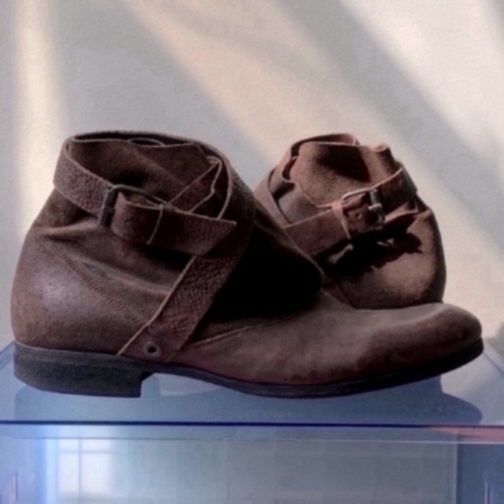 Rare Denmark 🇩🇰 Royal Republiq Distressed Ankle Buckle Boots